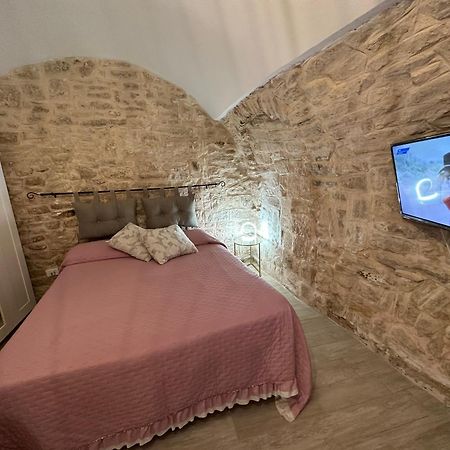 Giovinazzo Suite Pavone Griffi المظهر الخارجي الصورة
